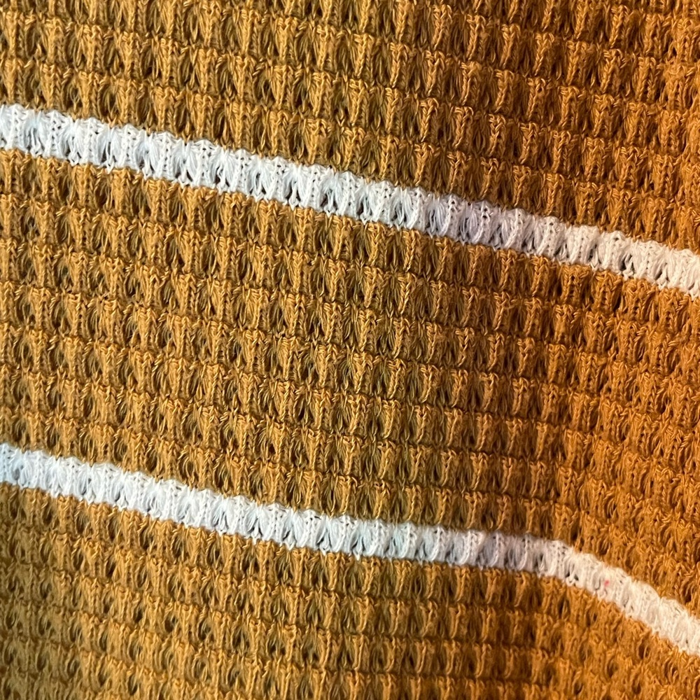 Dip size S Oversized Waffle Top in Ochre with White Stripes - Picture 4 of 4
